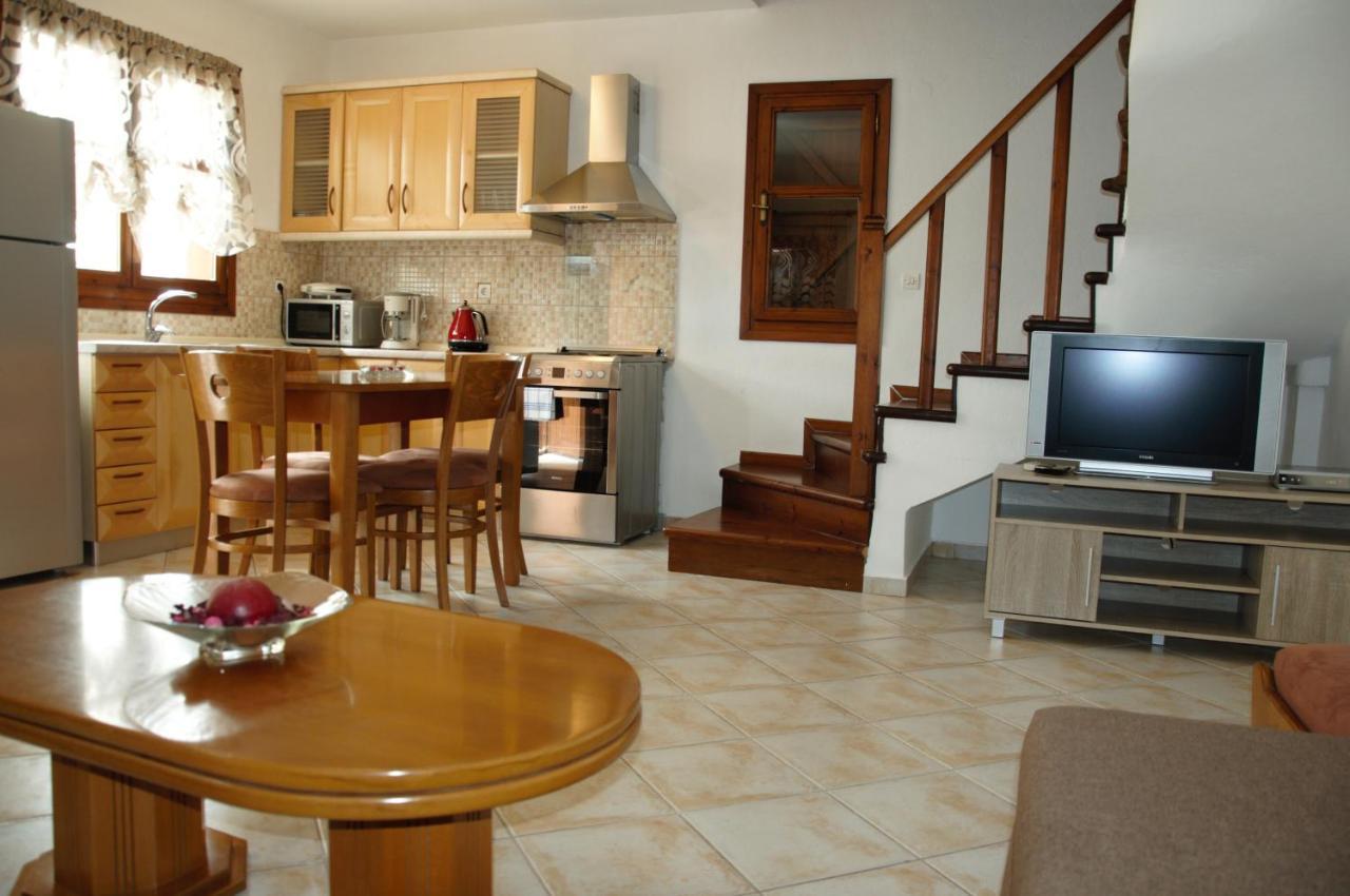 Mani Villas Skala Sotiros Exterior photo