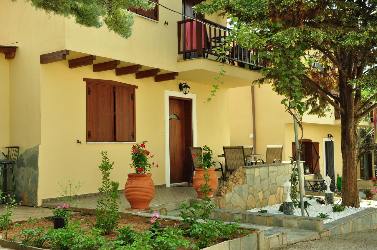 Mani Villas Skala Sotiros Exterior photo